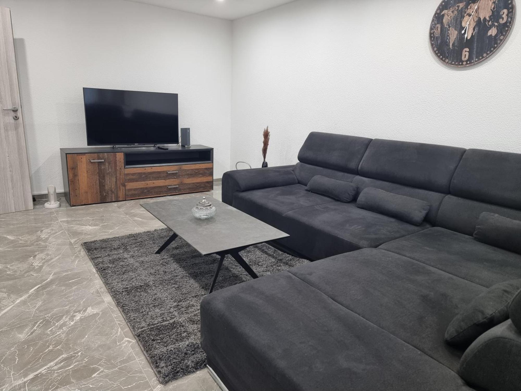 Apartment Sasu Friedrichshafen Ngoại thất bức ảnh